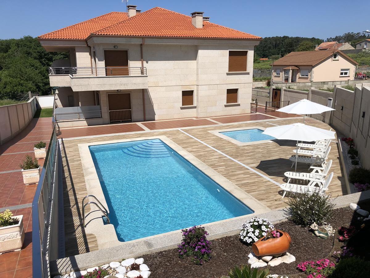 Apartamentos Lua Portonovo Buitenkant foto