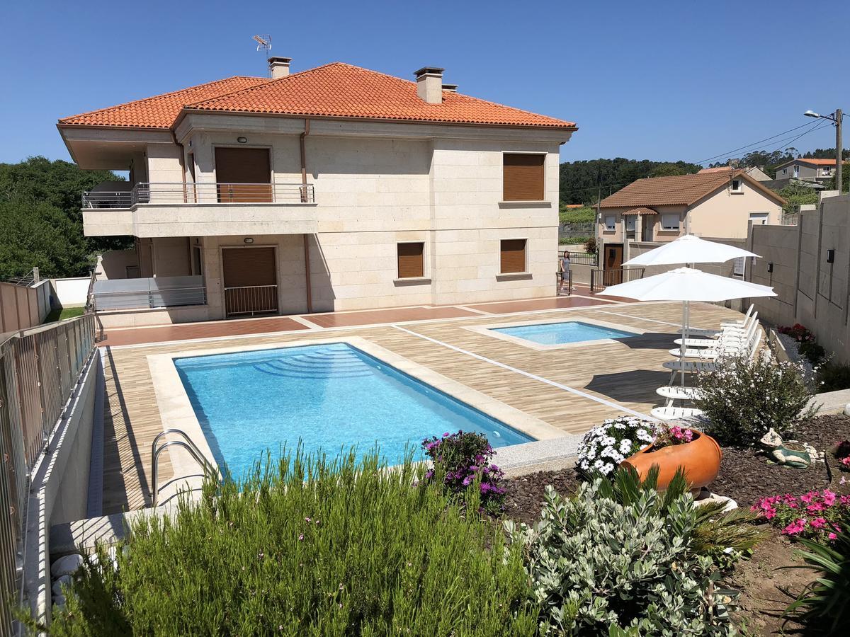 Apartamentos Lua Portonovo Buitenkant foto